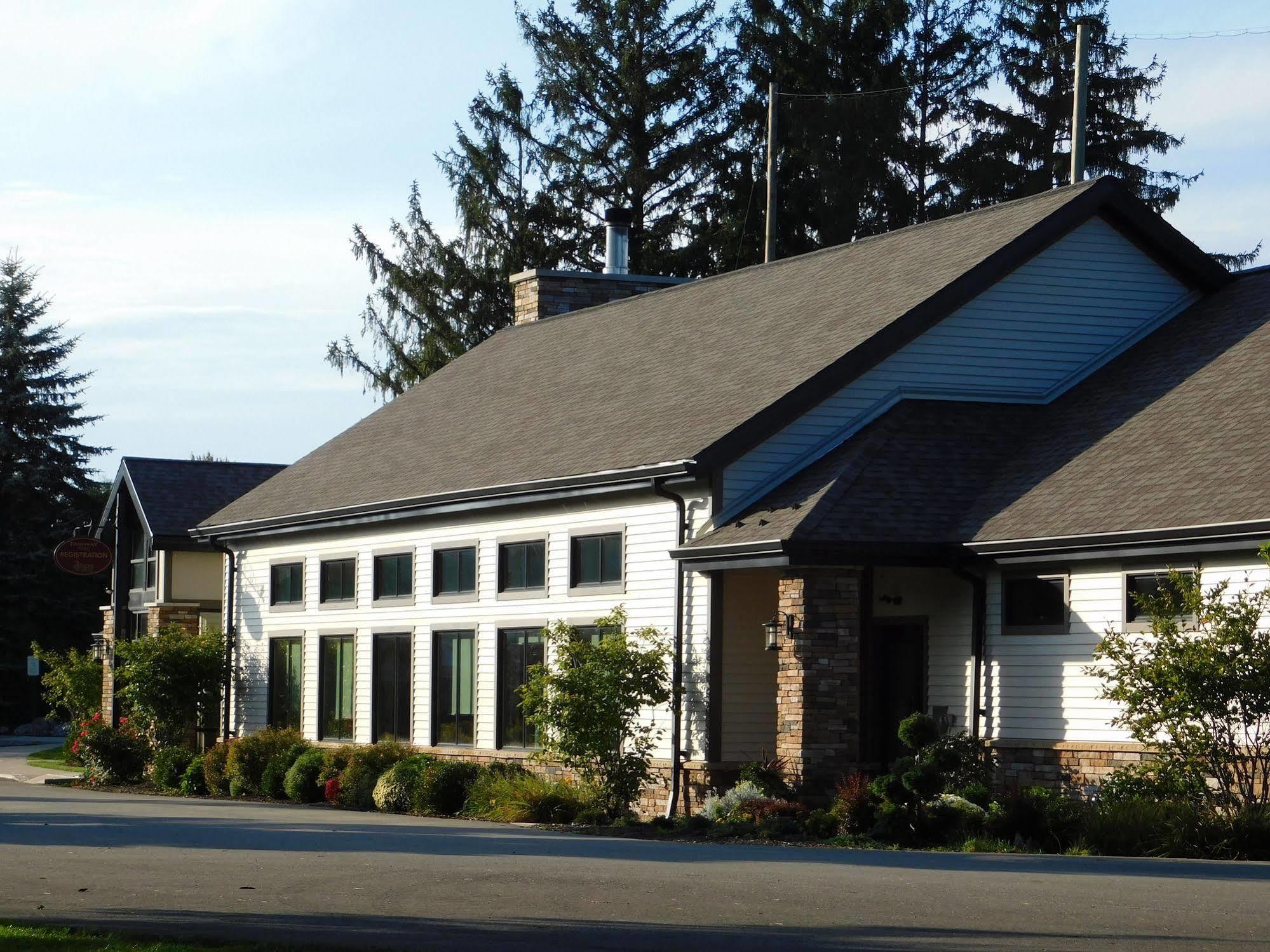 Fairway Suites At The Peak French Creek Εξωτερικό φωτογραφία